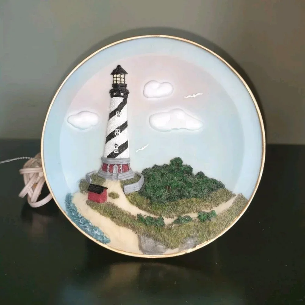 Young's Cape Hatteras Lighthouse 3D‎ Night Light Table Lamp Collectible